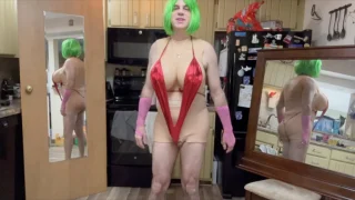 Amazing slingshot haul by green haired tranny.